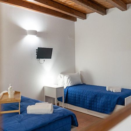 Elsa D'Ortigia - I Tre Archi Hotel Сиракуза Екстериор снимка