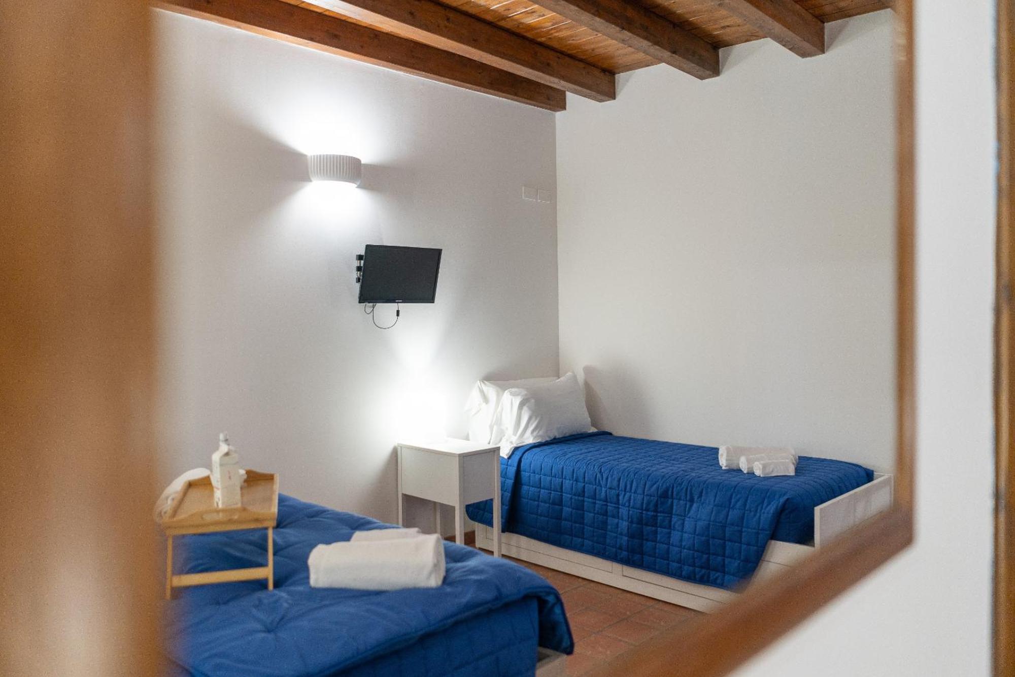 Elsa D'Ortigia - I Tre Archi Hotel Сиракуза Екстериор снимка