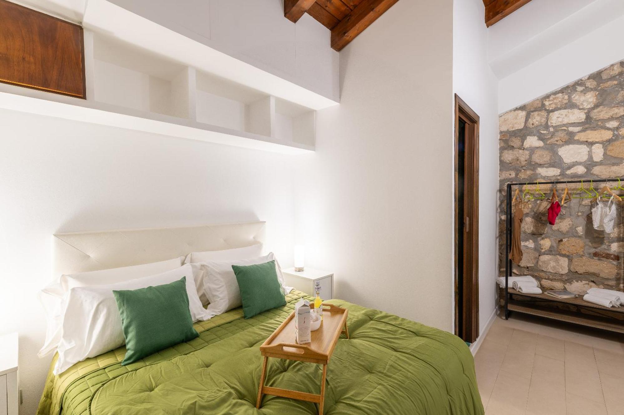 Elsa D'Ortigia - I Tre Archi Hotel Сиракуза Екстериор снимка